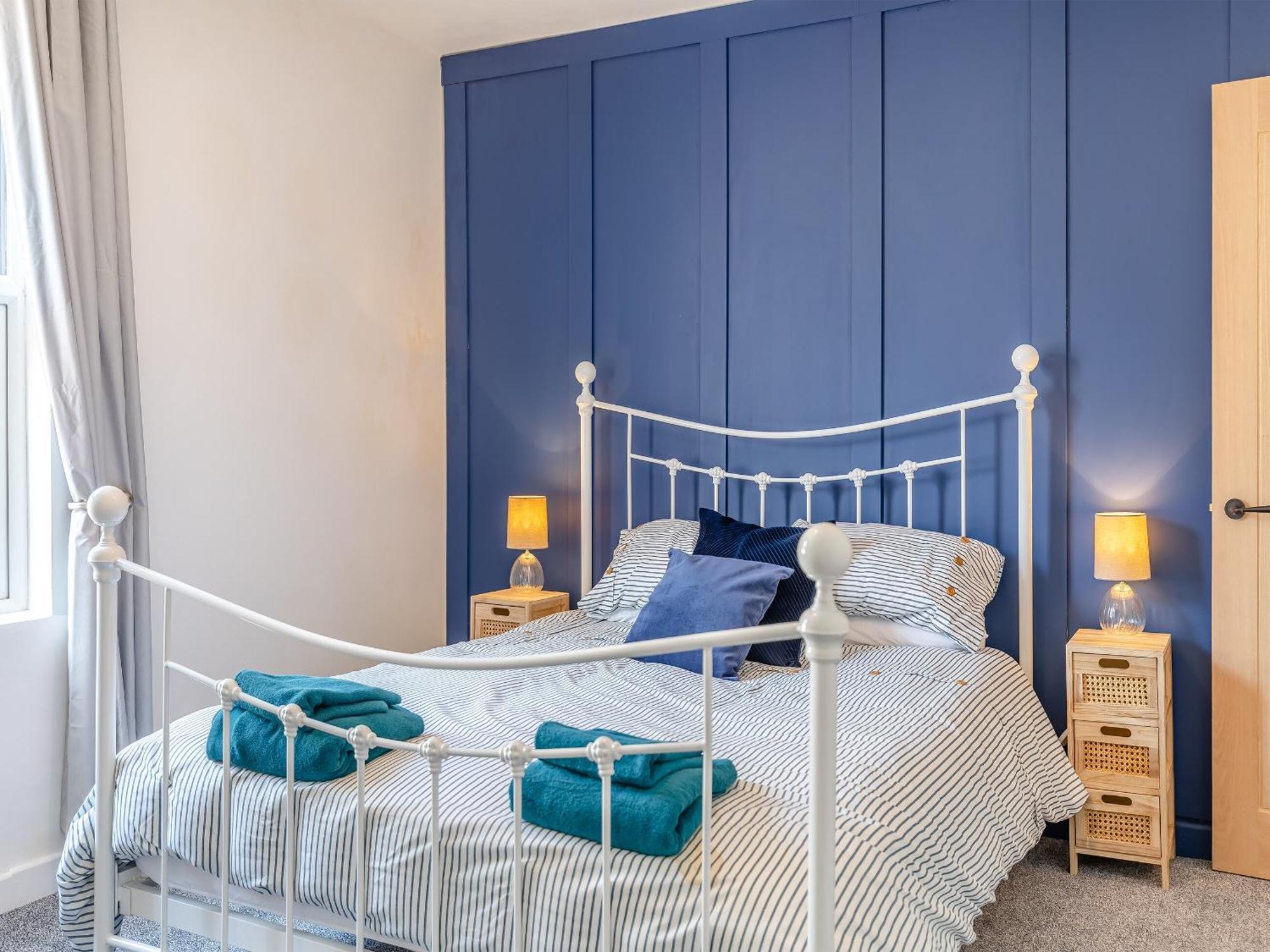 Primrose Cottage Тинмут Экстерьер фото